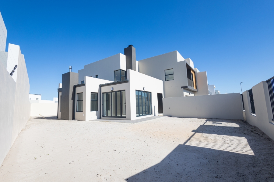 4 Bedroom Property for Sale in Sandown Western Cape